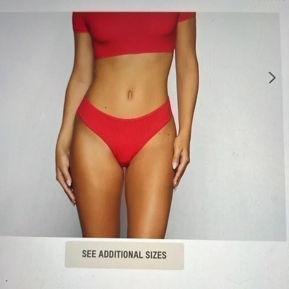 Skims Fits Everybody Super Cropped T-Shirt - Picture 1 of 3